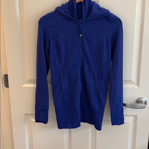 🍋 lululemon zip-up hoodie, blue, size 4 (xs) - Picture 8 of 9